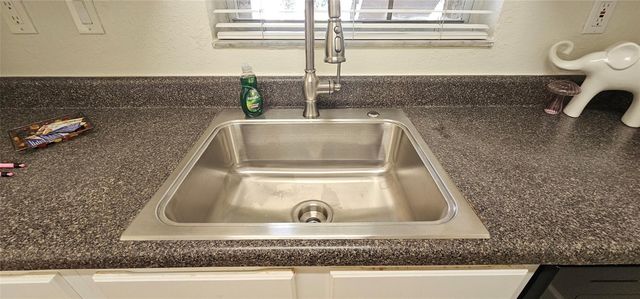 2001 NW 96th Terrace 10 F, Pembroke Pines, FL 33024