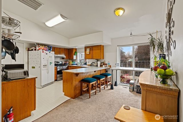 301 W Helena Avenue, Ellensburg, WA 98926