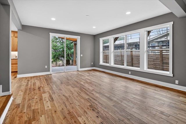 6003 Midwood Avenue, Monona, WI 53716