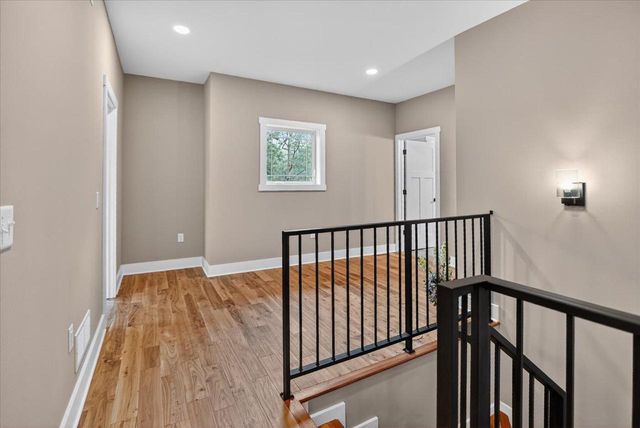 6003 Midwood Avenue, Monona, WI 53716