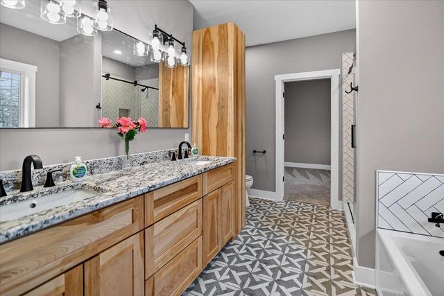 6003 Midwood Avenue, Monona, WI 53716