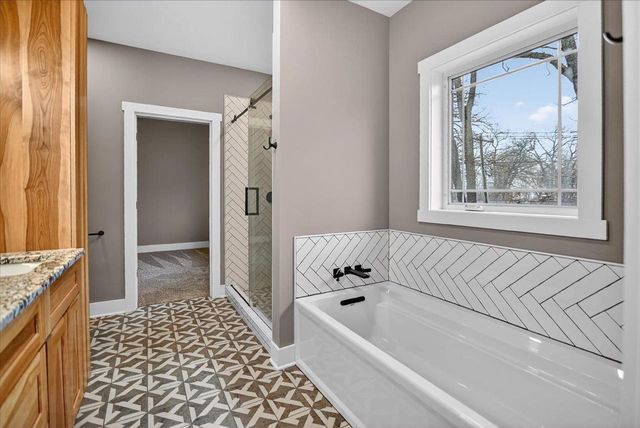 6003 Midwood Avenue, Monona, WI 53716