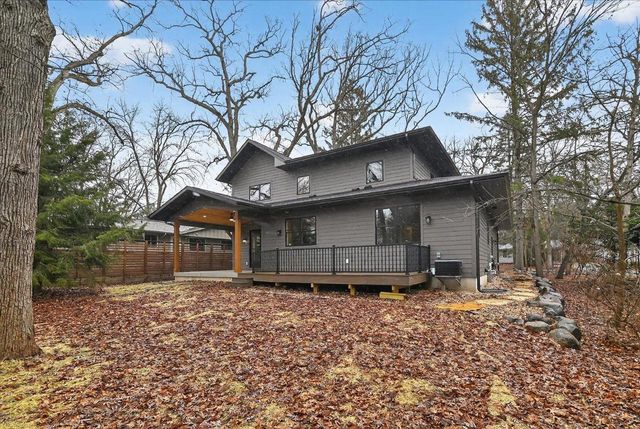 6003 Midwood Avenue, Monona, WI 53716