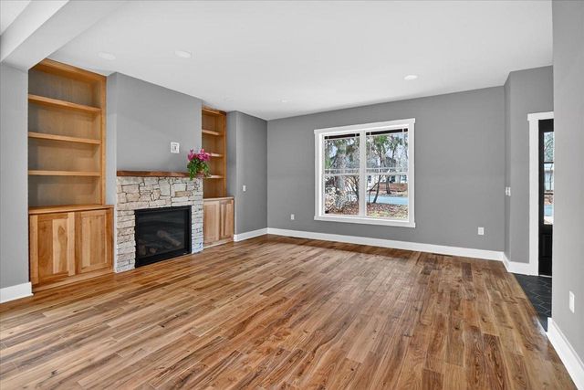 6003 Midwood Avenue, Monona, WI 53716