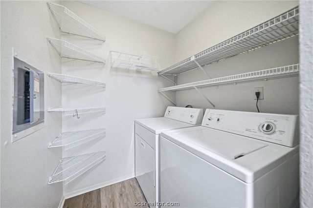 2100 Windsor Drive 13, Bryan, TX 77802