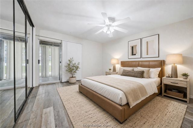 2100 Windsor Drive 13, Bryan, TX 77802