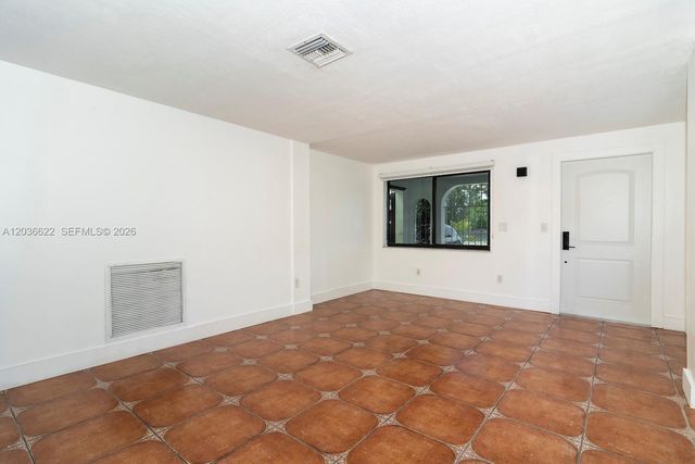 2729 SW 67th Avenue 1, Miami, FL 33155