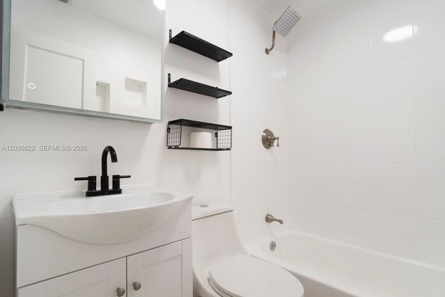 2729 SW 67th Avenue 1, Miami, FL 33155