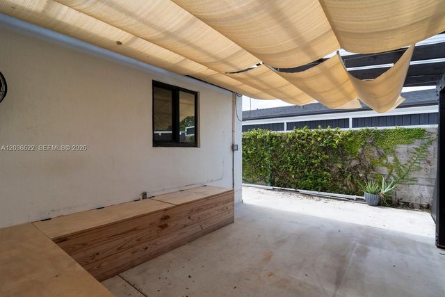 2729 SW 67th Avenue 1, Miami, FL 33155