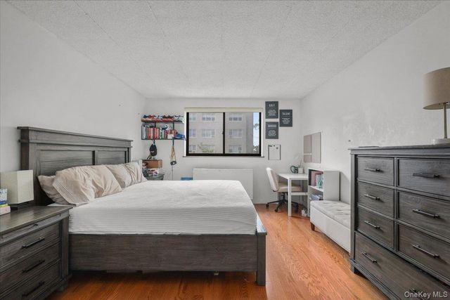 3220 Fairfield Avenue 4D, Bronx, NY 10463