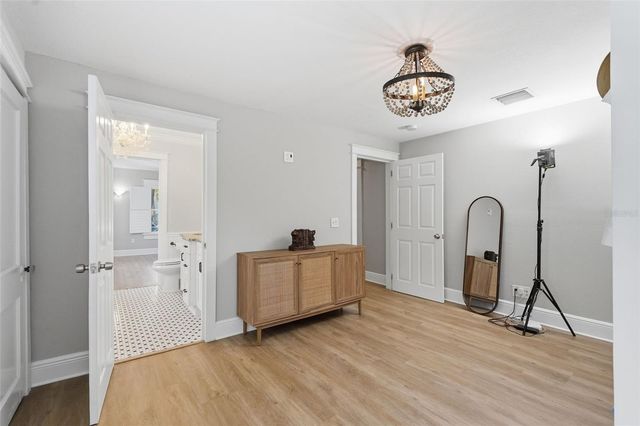 4209 N HOLLY STREET, Tampa, FL 33603