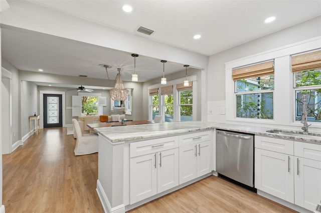 4209 N HOLLY STREET, Tampa, FL 33603