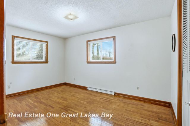 7205 Trinklein Road, Saginaw, MI 48609