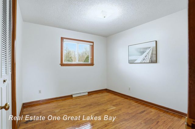 7205 Trinklein Road, Saginaw, MI 48609