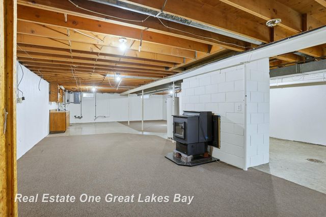 7205 Trinklein Road, Saginaw, MI 48609