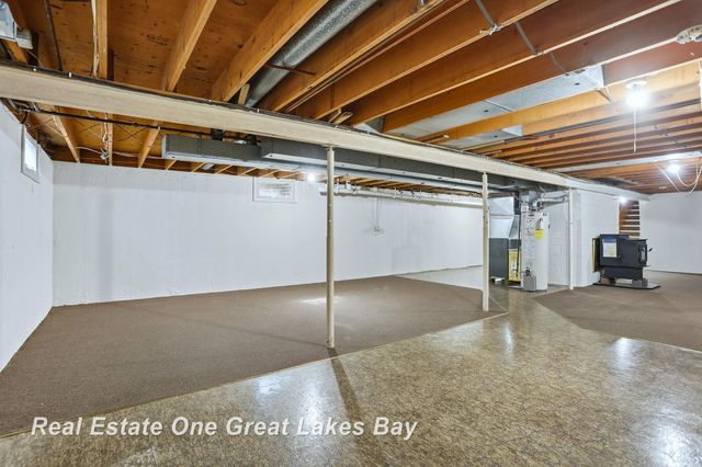 7205 Trinklein Road, Saginaw, MI 48609