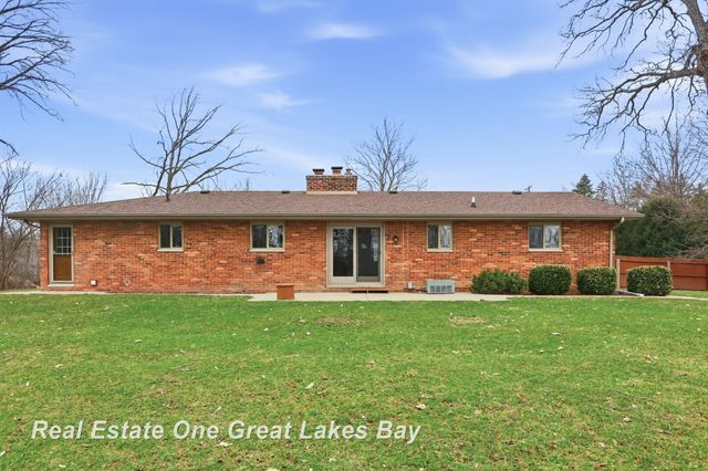 7205 Trinklein Road, Saginaw, MI 48609