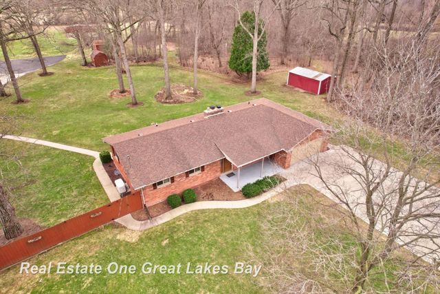 7205 Trinklein Road, Saginaw, MI 48609