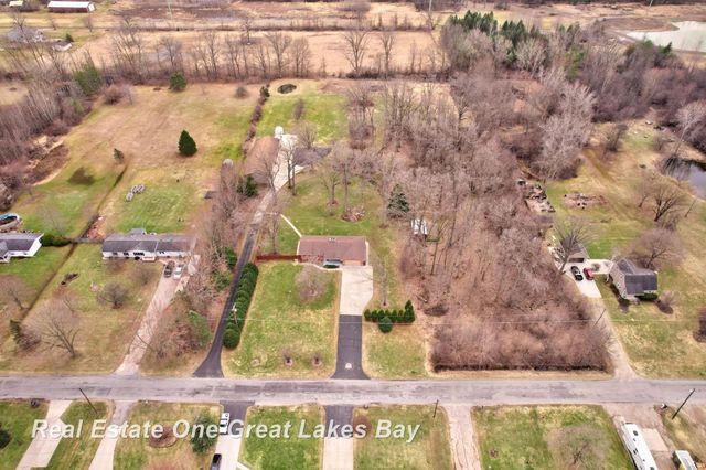 7205 Trinklein Road, Saginaw, MI 48609