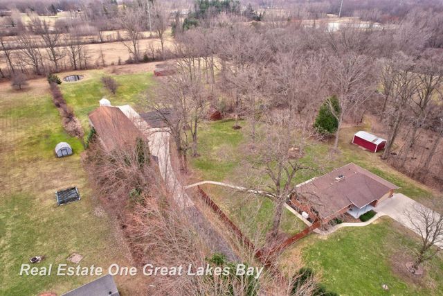 7205 Trinklein Road, Saginaw, MI 48609