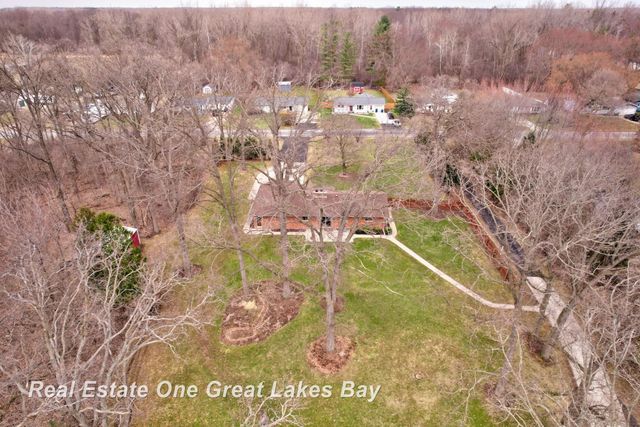 7205 Trinklein Road, Saginaw, MI 48609