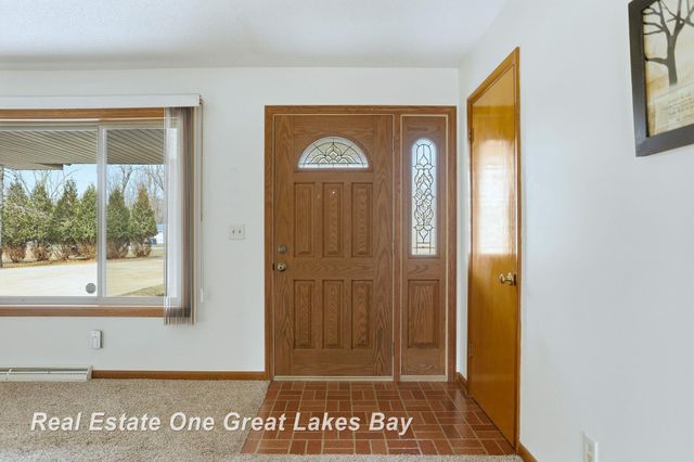 7205 Trinklein Road, Saginaw, MI 48609