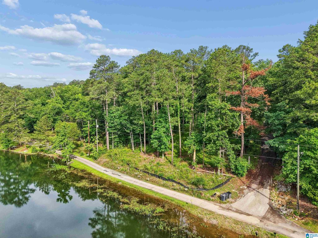 526 CAHABA SPRINGS DRIVE, Trussville, AL 35173