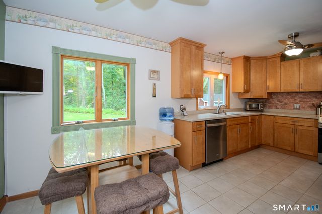 59 Case Street, Norwich, CT 06360