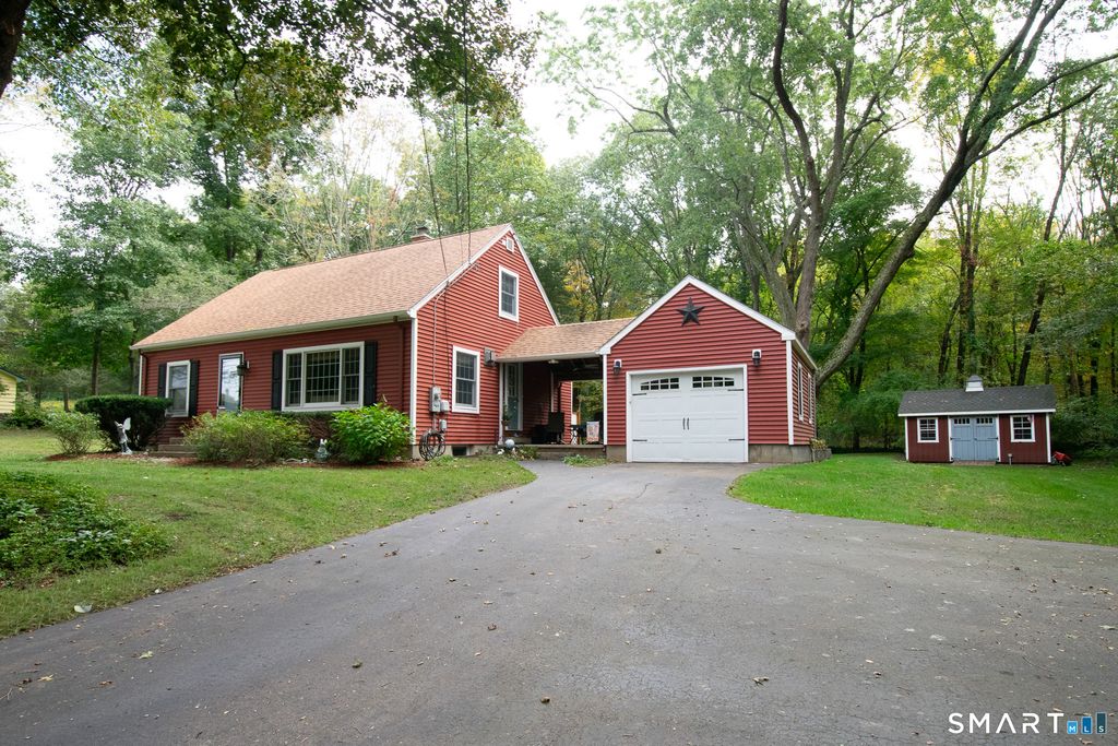 59 Case Street, Norwich, CT 06360