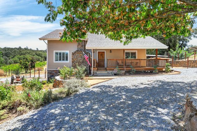 2402 Deer Valley Rd, Rescue, CA 95672