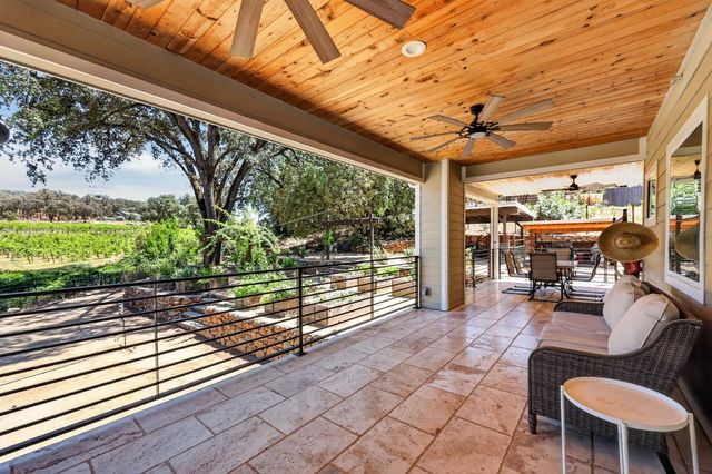 2402 Deer Valley Rd, Rescue, CA 95672