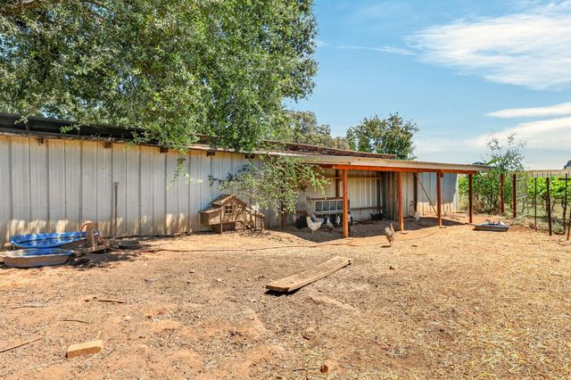 2402 Deer Valley Rd, Rescue, CA 95672