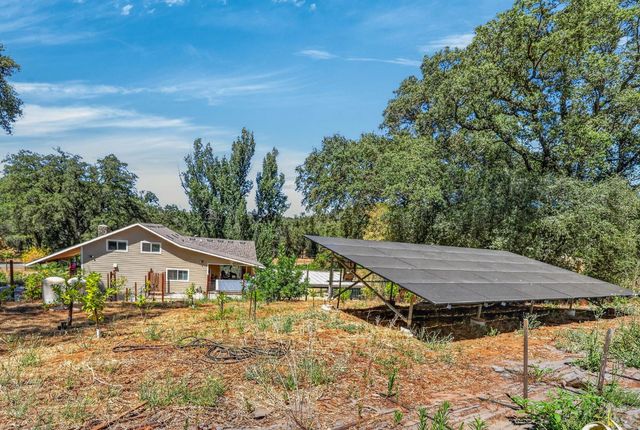 2402 Deer Valley Rd, Rescue, CA 95672