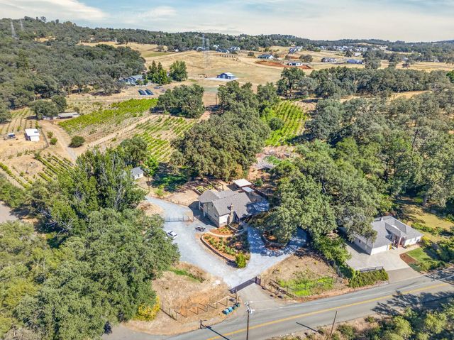 2402 Deer Valley Rd, Rescue, CA 95672
