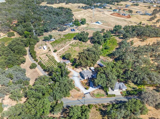 2402 Deer Valley Rd, Rescue, CA 95672