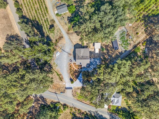 2402 Deer Valley Rd, Rescue, CA 95672