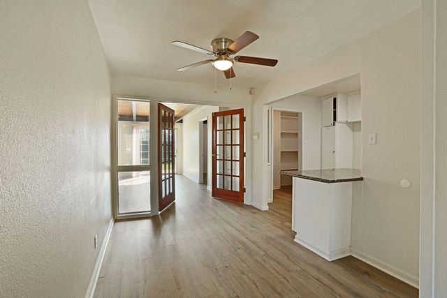 1706 La Jolla Dr, Stockton, CA 95204