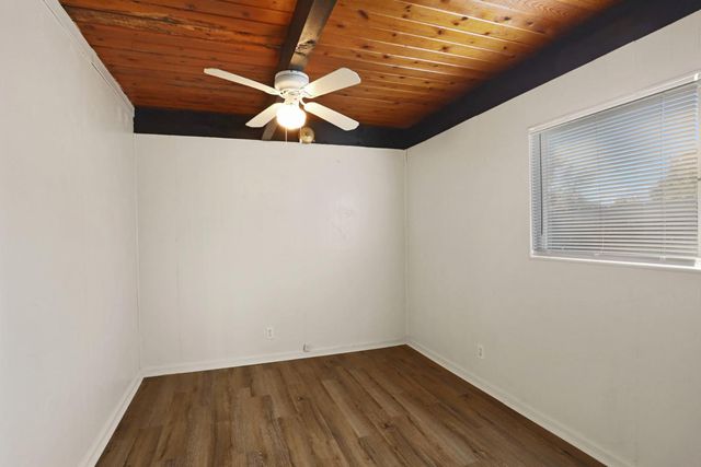 1706 La Jolla Dr, Stockton, CA 95204