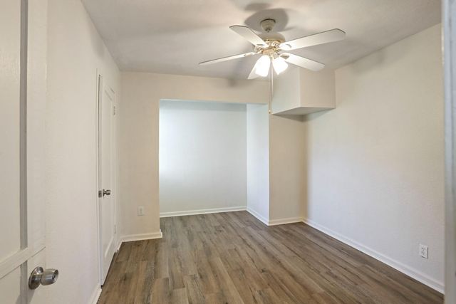 1706 La Jolla Dr, Stockton, CA 95204