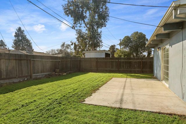 1706 La Jolla Dr, Stockton, CA 95204