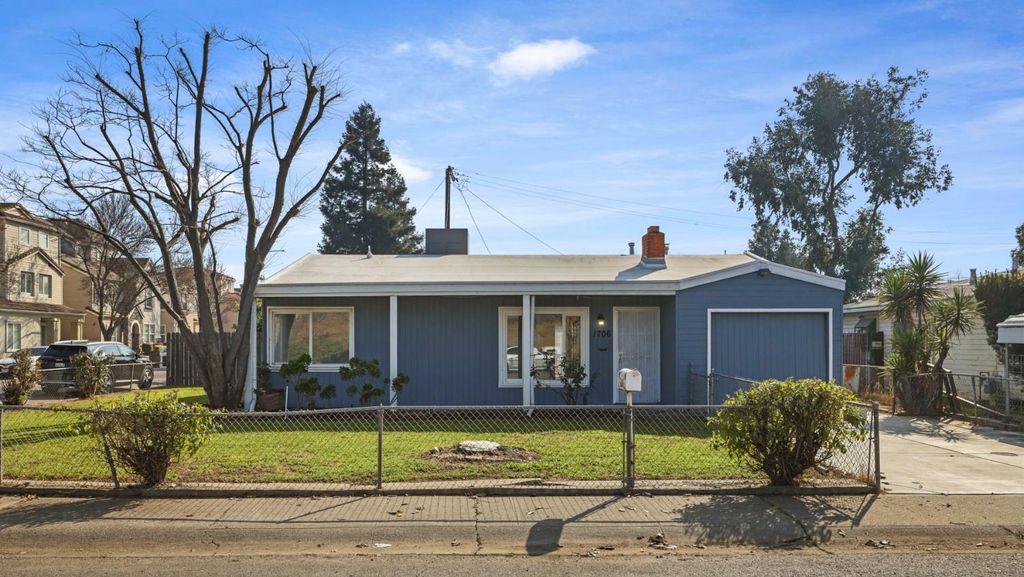 1706 La Jolla Dr, Stockton, CA 95204