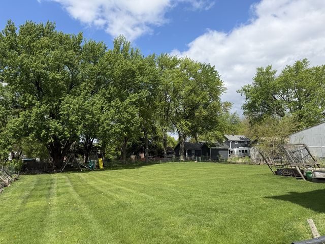 29w026 103rd Street, Naperville, IL 60564