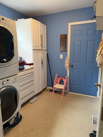 29w026 103rd Street, Naperville, IL 60564