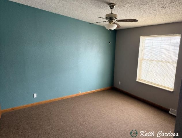 6633 Millstone Drive SE, Caledonia, MI 49316