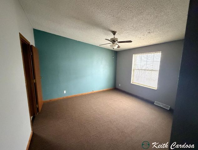 6633 Millstone Drive SE, Caledonia, MI 49316