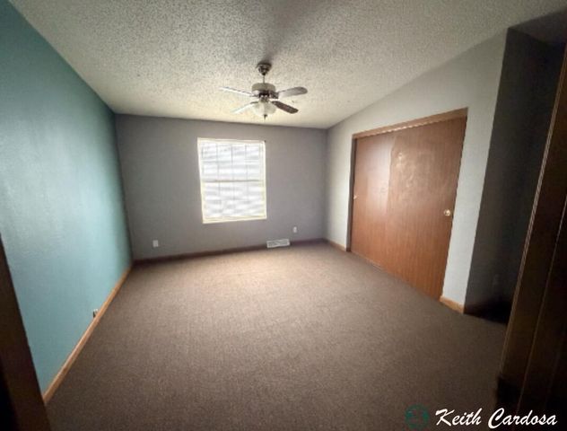 6633 Millstone Drive SE, Caledonia, MI 49316