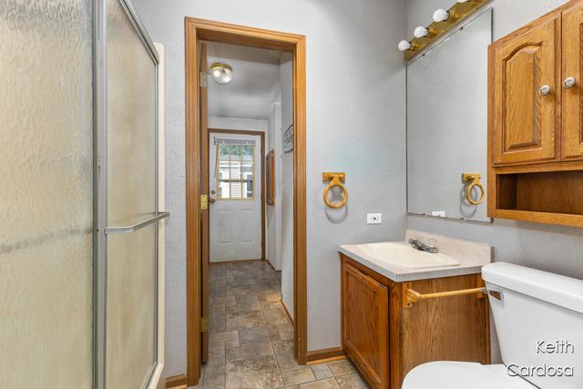 6633 Millstone Drive SE, Caledonia, MI 49316