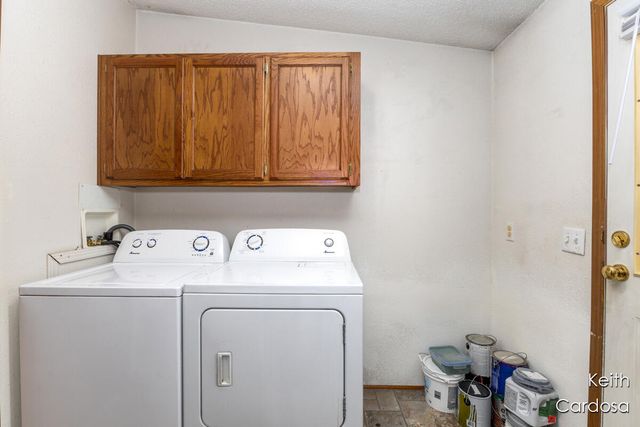 6633 Millstone Drive SE, Caledonia, MI 49316