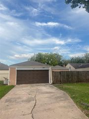 4131 Bugle Road, Houston, TX 77072