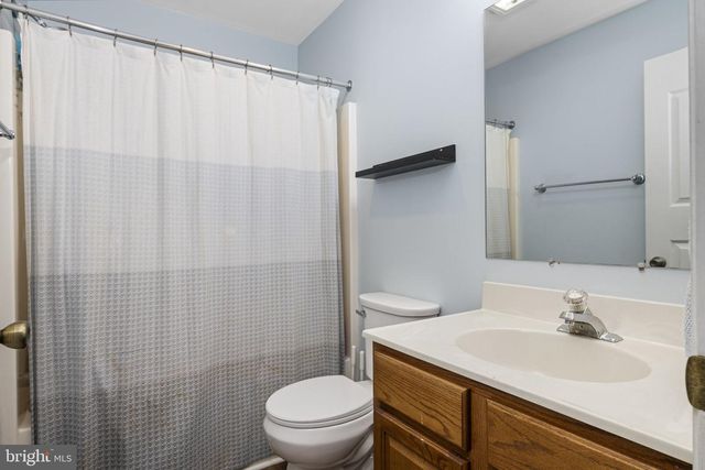 2960 ASTER LN, Lititz, PA 17543